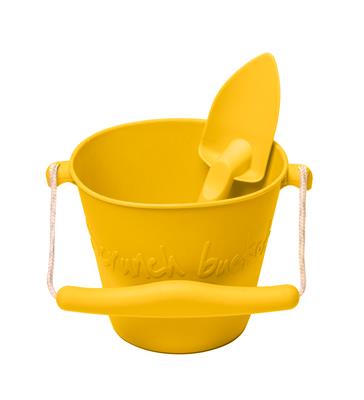 //SCRUNCH EMMER EN SPA GEEL