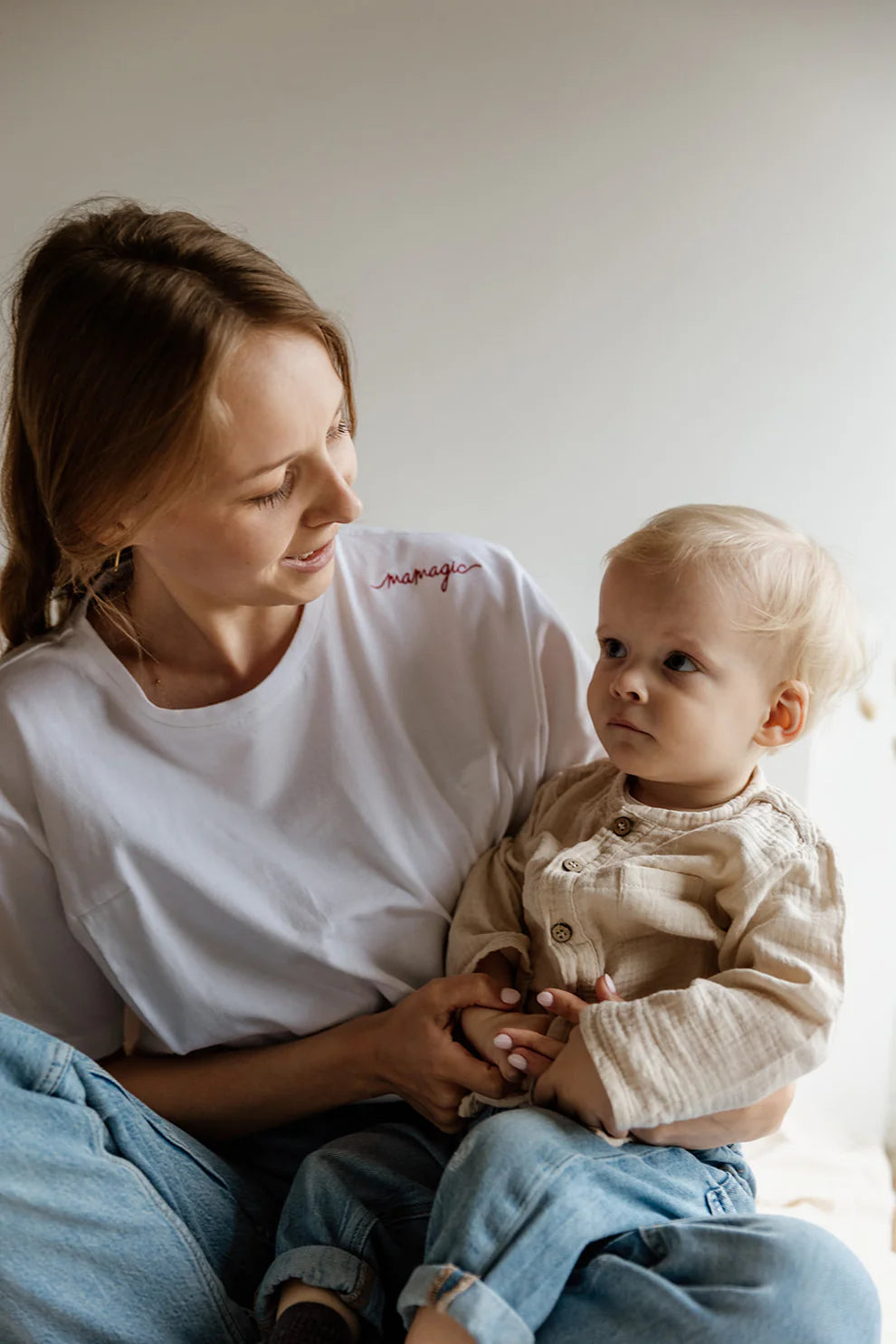 ATELIER AVERY T-SHIRT MAMAGIC WIT