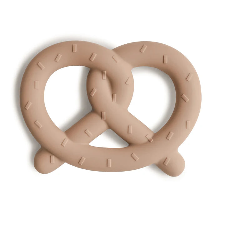 -MUSHIE PRETZEL TEETHER