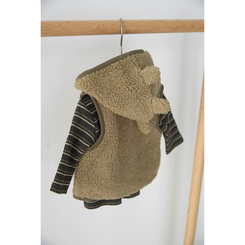 FEETJE BOUCLE BODYWARMER MET CAPUCHON RAWRSOME