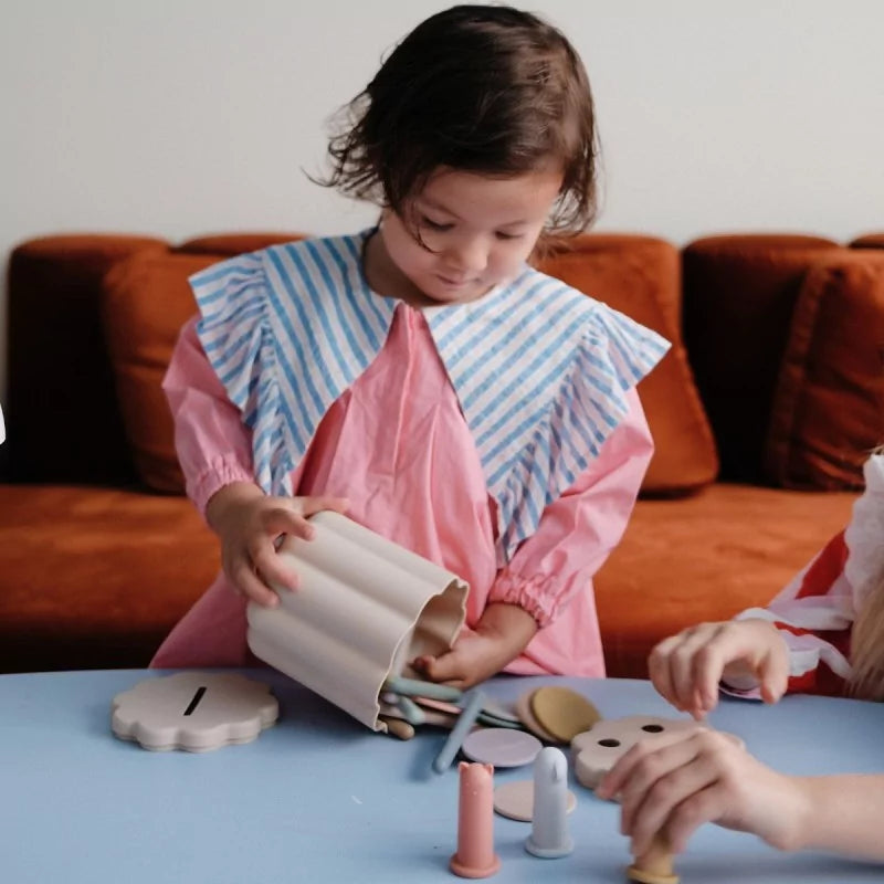 MUSHIE COIN AND TUBE