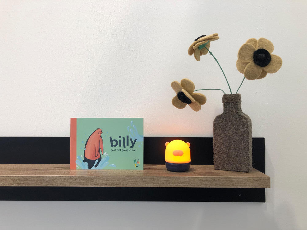 YUMIYAY BOEKJE - BILLY GAAT NIET GRAAG IN BAD
