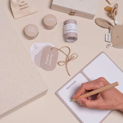 HERINNERINGSDOOS NEW BORN NATURALS - LITTLE DUTCH