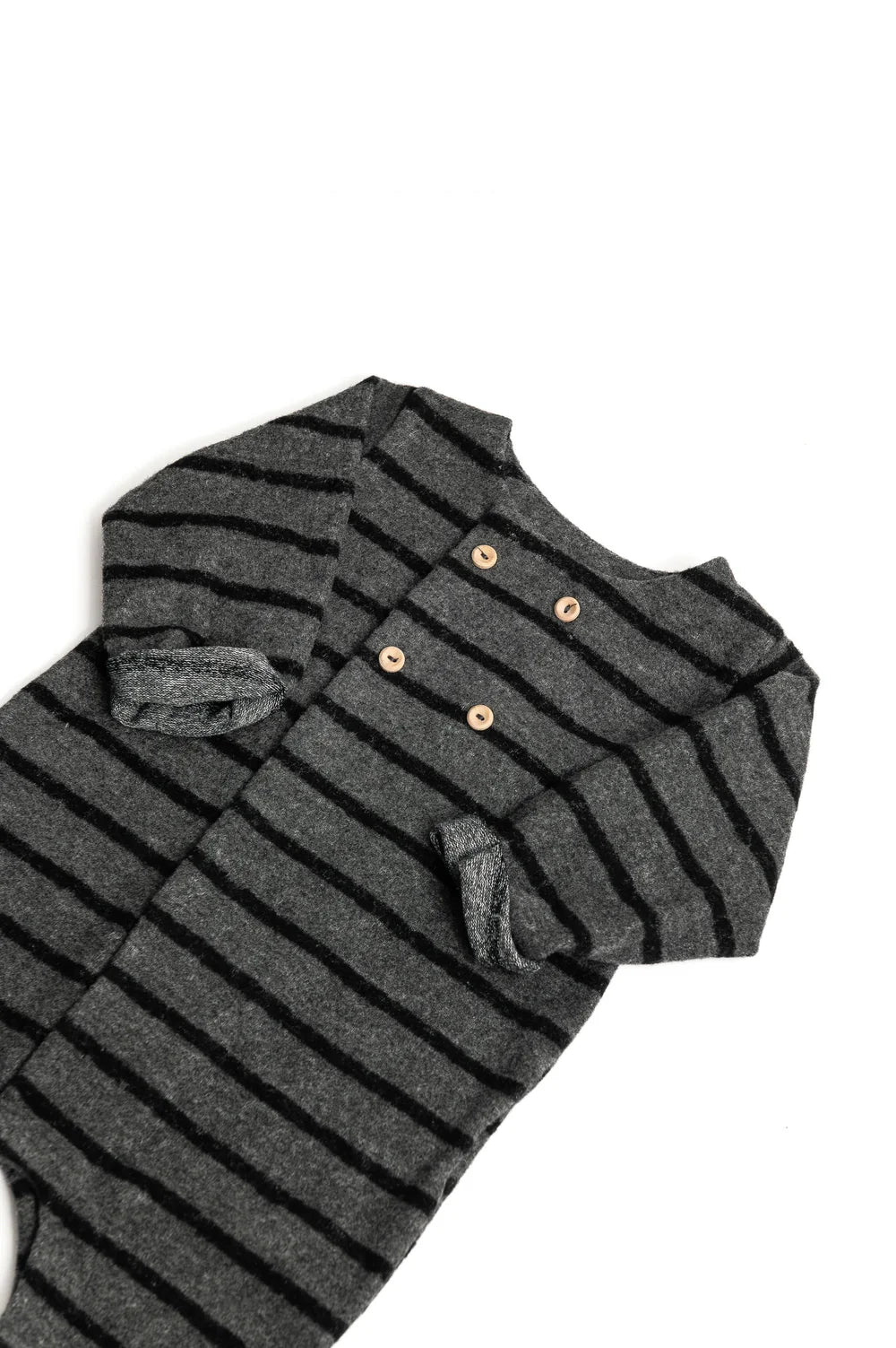 BAMBOOM JUMPSUIT MET SIERKNOPEN