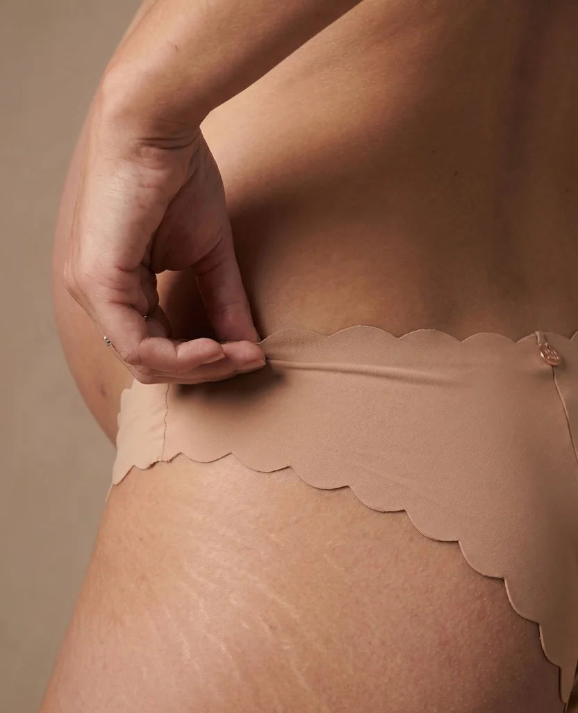 CACHE COEUR  SKIN INVISIBLE TANGA