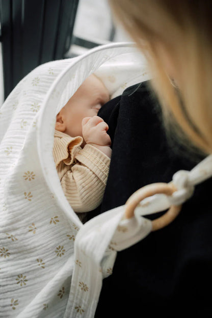 TISU NURSING COVER